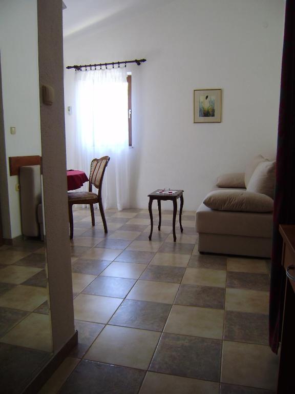 Villa Kate Vis Room photo